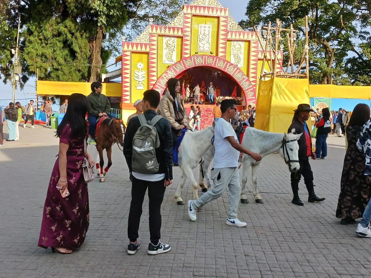 Azalea Holidays On Mall Νταρτζίλινγκ Εξωτερικό φωτογραφία